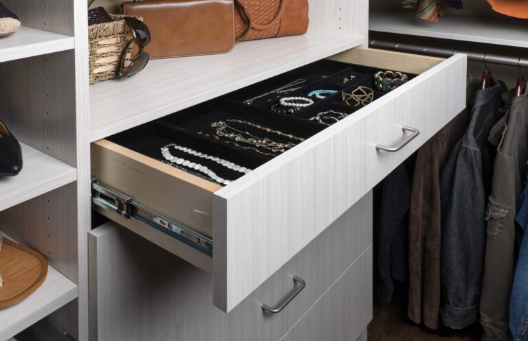 Arctic-Flat-Panel-Drawer-with-Jewelry-Insert-April-2014-scaled